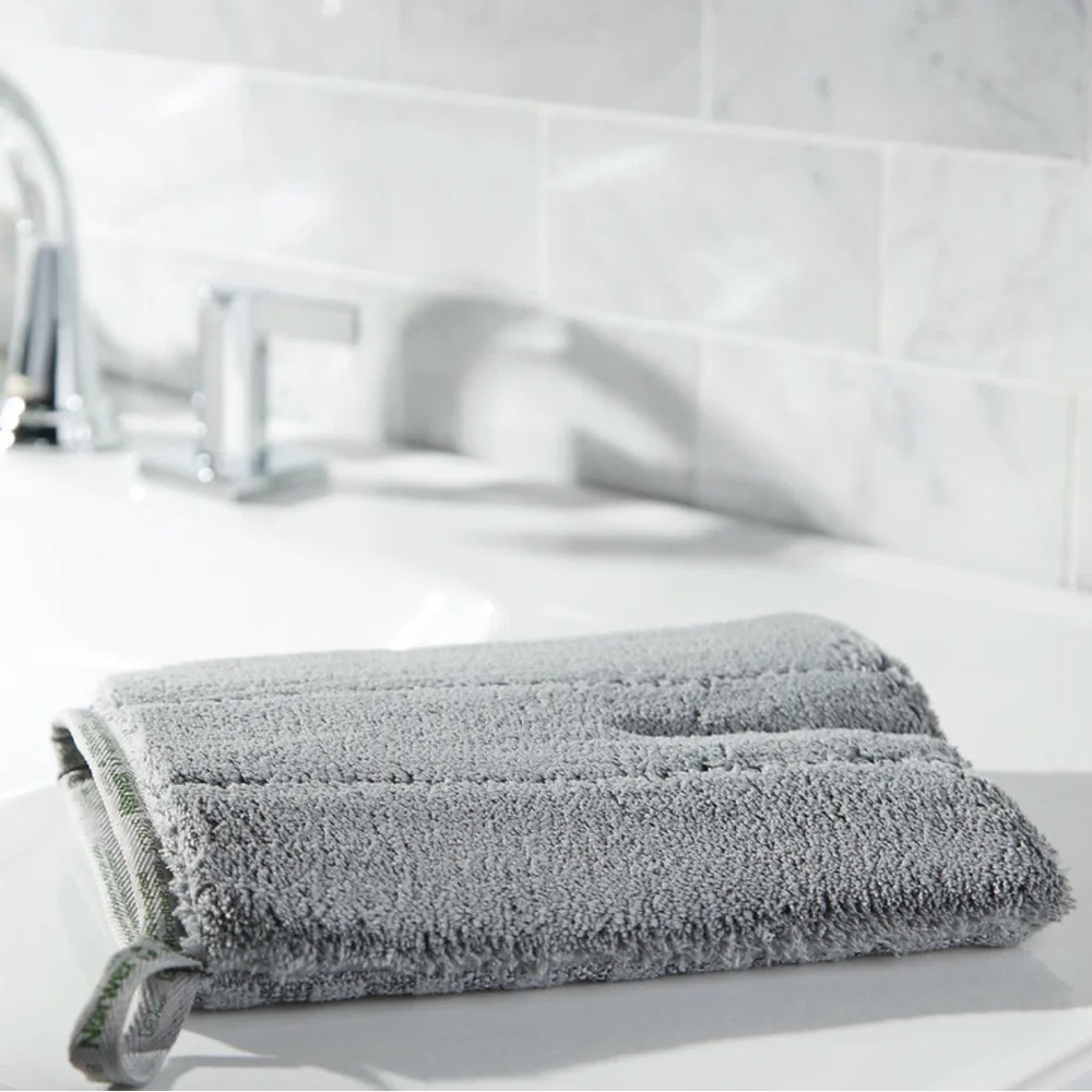 Norwex Bathroom Scrub Mitt